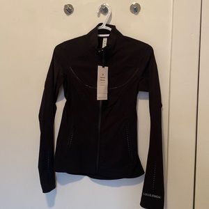 Lululemon fast and free windbreaker